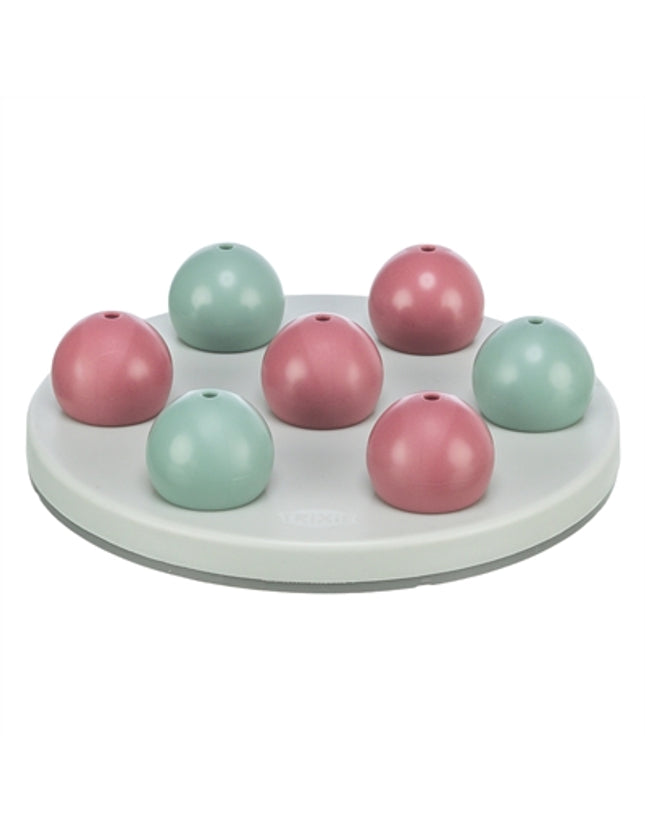 Trixie Cat Activity Solitaire